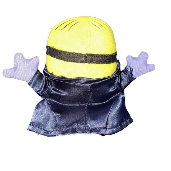 Despicable Me Plush Minions Stuart & Gone Batty Vampire Stuffed Decor Lot of 2 - Picture 3 of 13